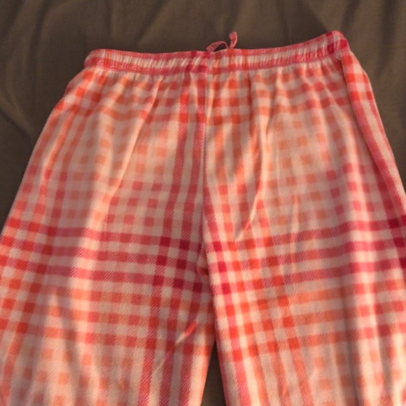 Pink pajamas - Picture 4 of 4